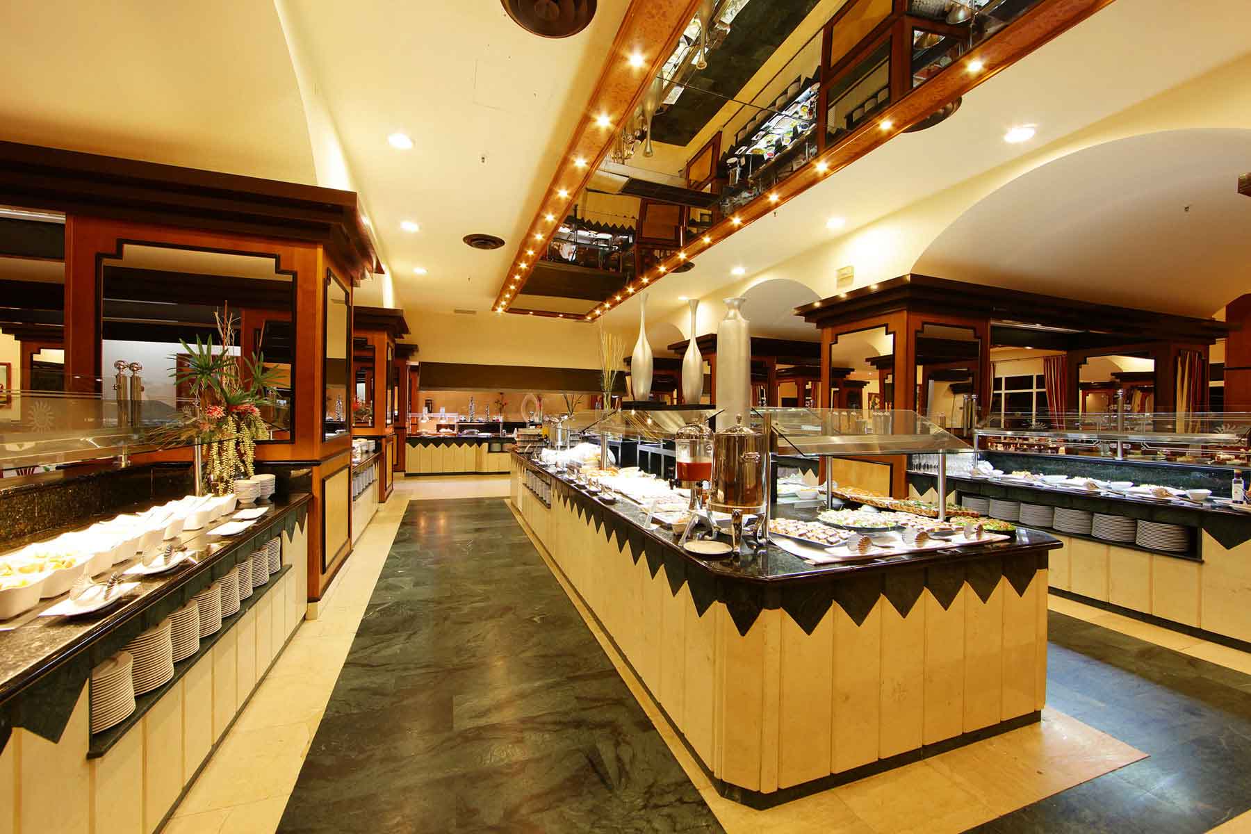 Gastronomy at Bahia Principe San Felipe