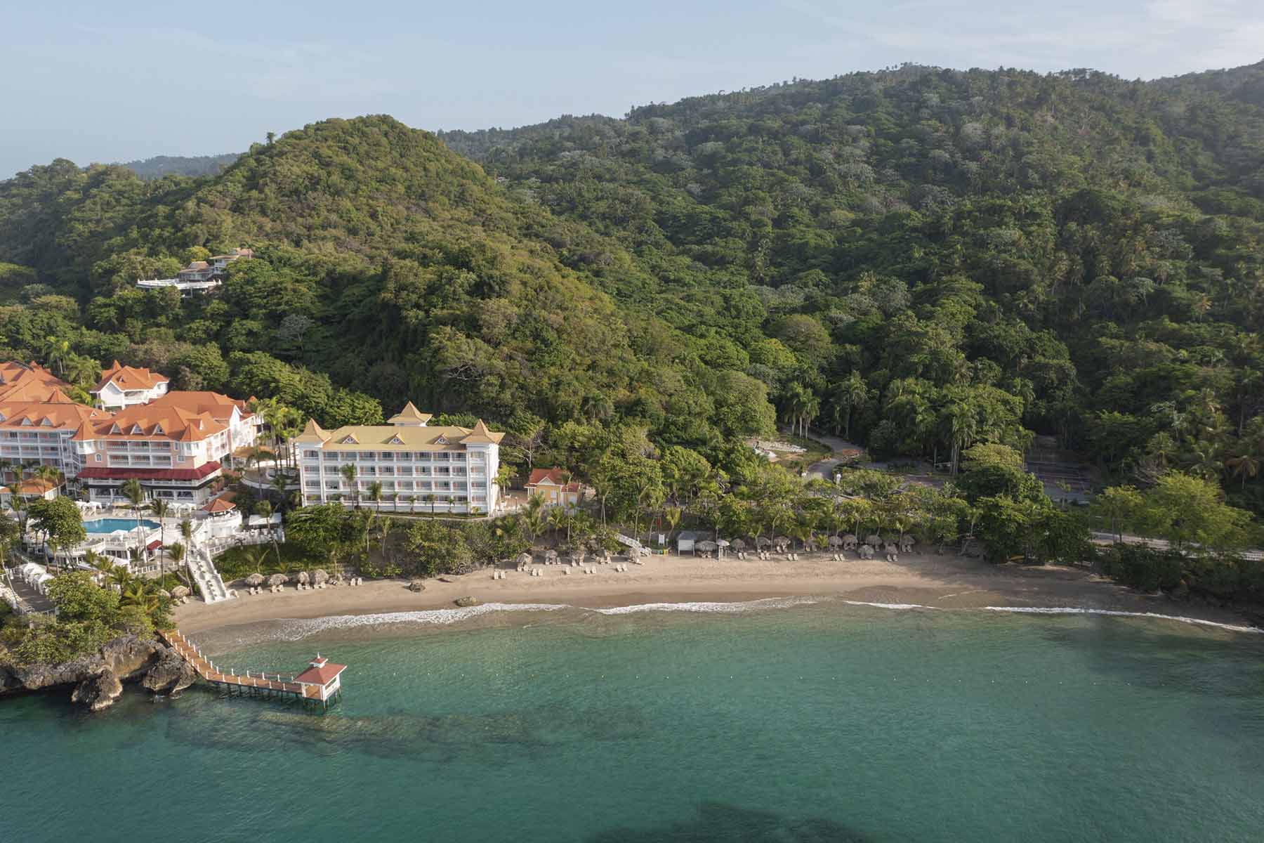 Imagen Restauración Luxury Bahia Principe Cayo Levantado
