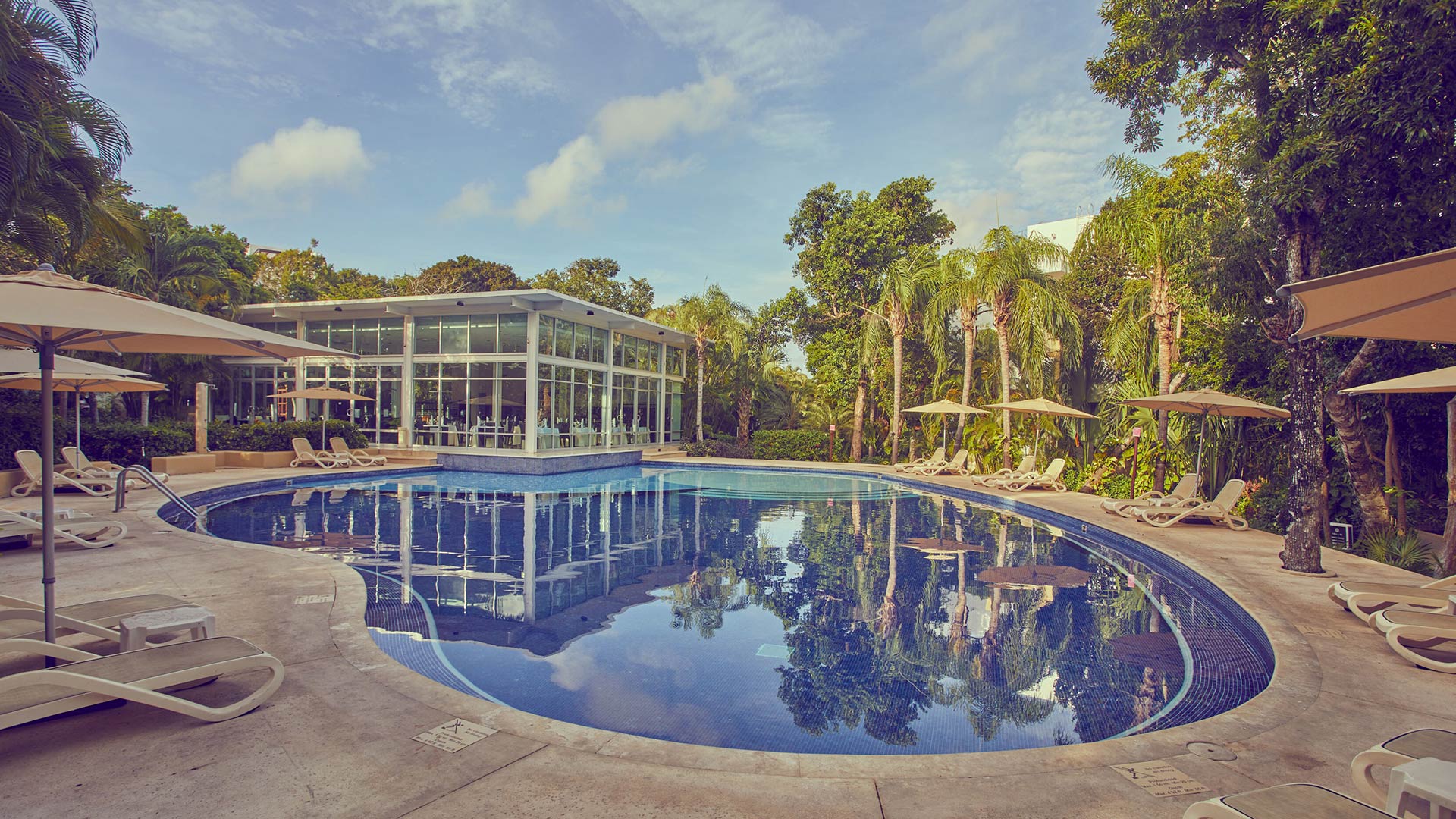 Vacaciones en el Hotel Luxury Sian Ka