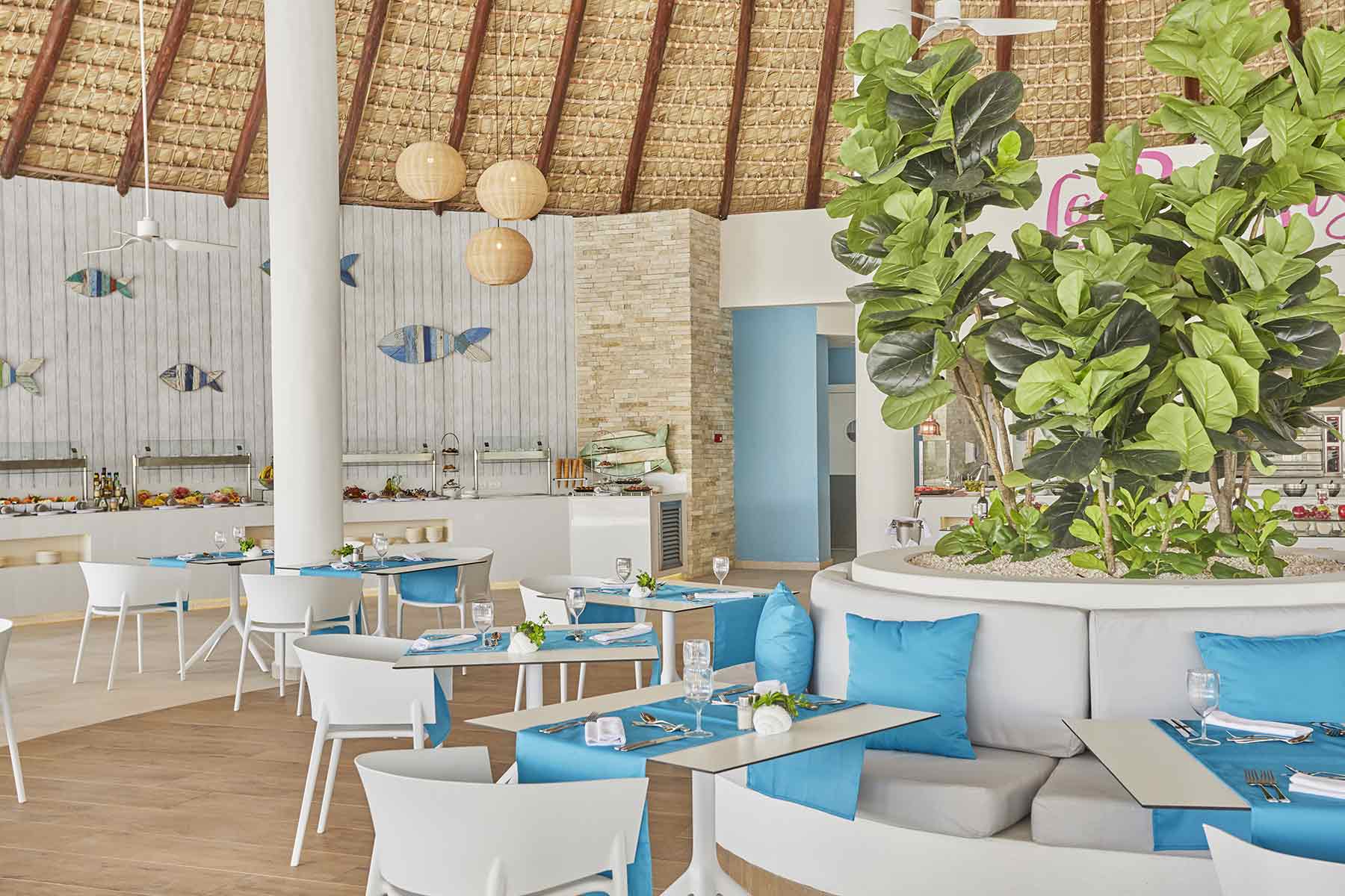 Imagen principal restauración Luxury Bahia Principe Ambar Blue