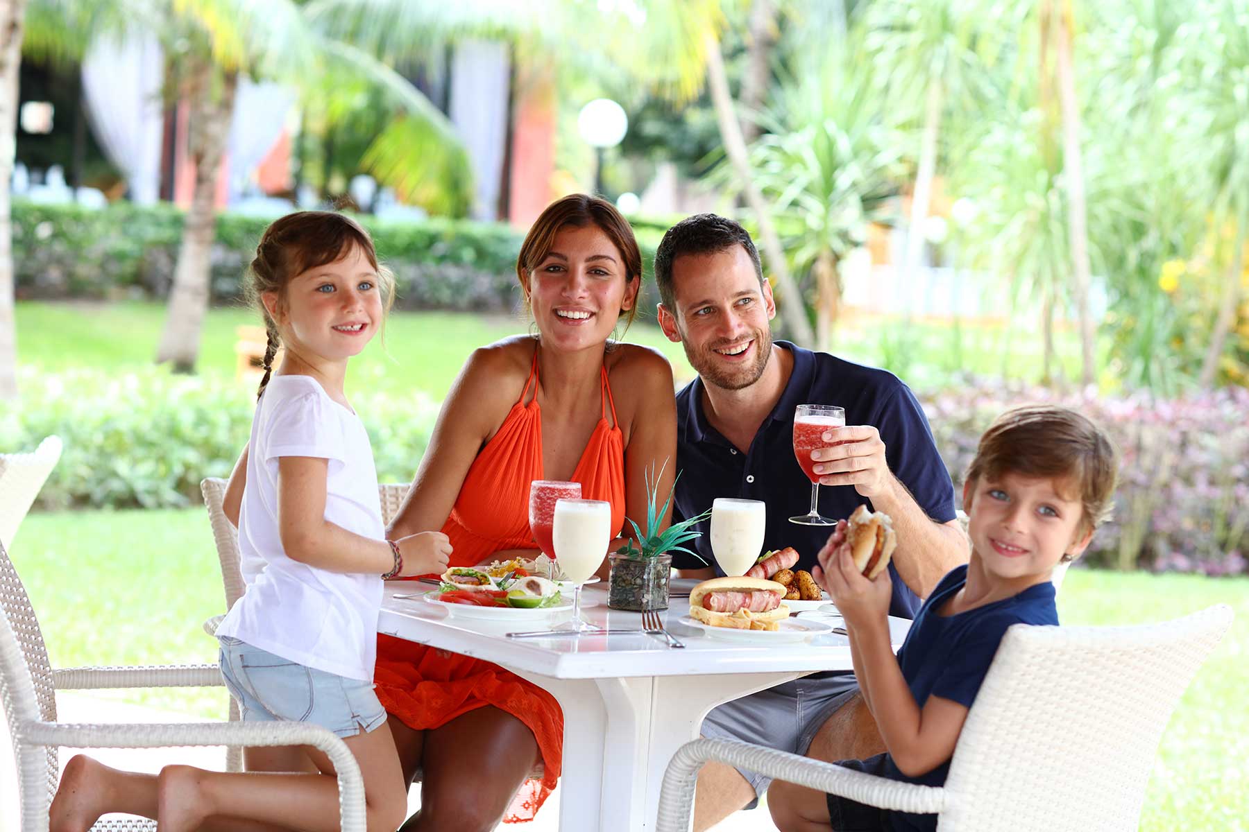 Imagen principal restauración Grand Bahia Principe Coba