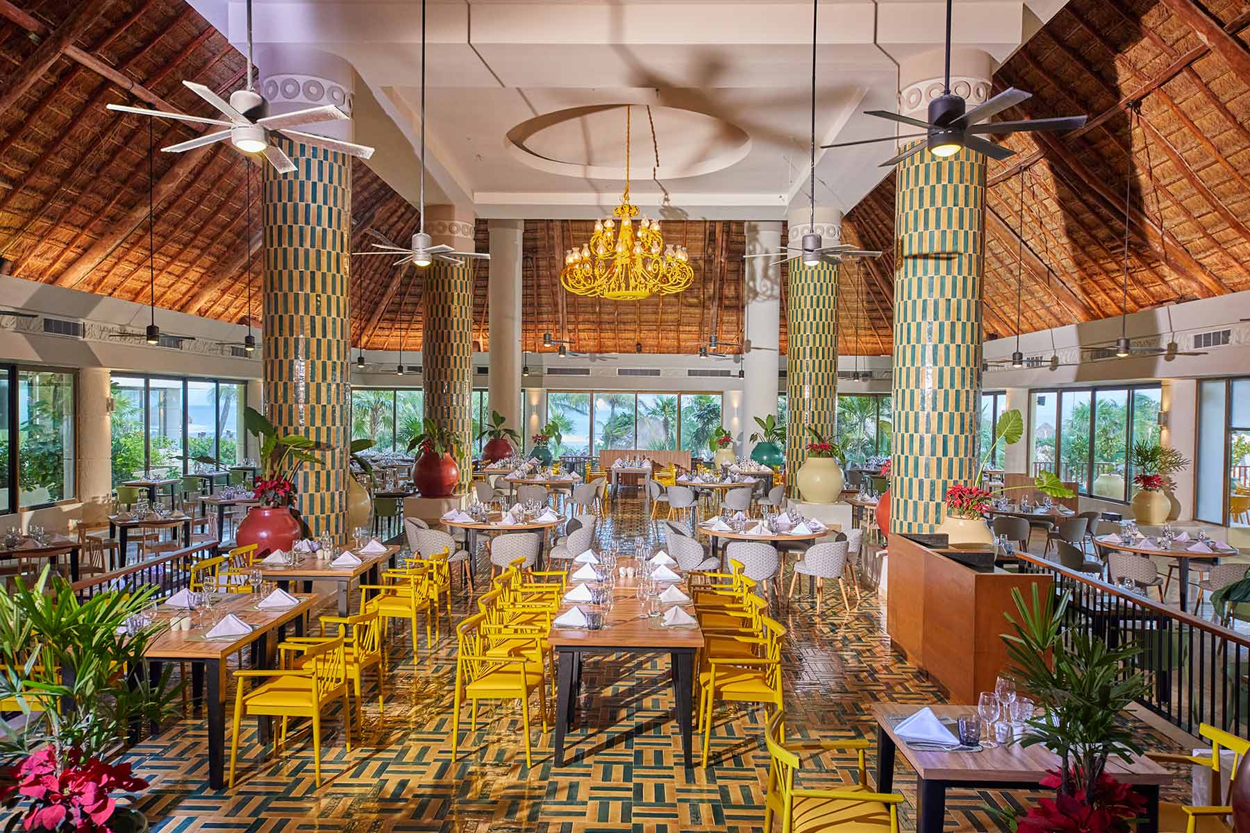 Imagen principal restauración Luxury Bahia Principe Akumal