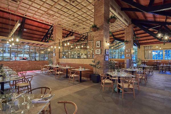 Restaurante a la carta Luxury Bahia Principe Ambar Blue