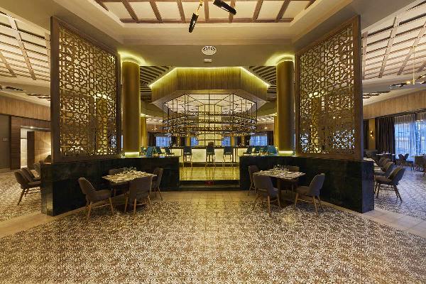 Restaurante a la carta Luxury Bahia Principe Ambar Blue