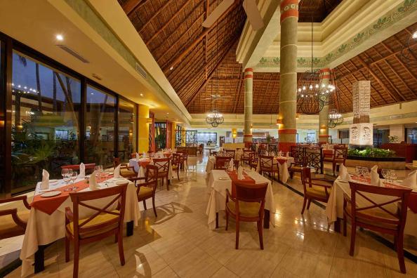 Restaurante a la carta Grand Bahia Principe Coba