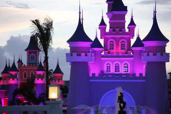 Vida nocturna Luxury Bahia Principe Fantasia