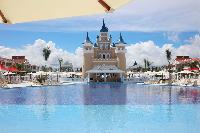 Imagen principal restauración Luxury Bahia Principe Fantasia